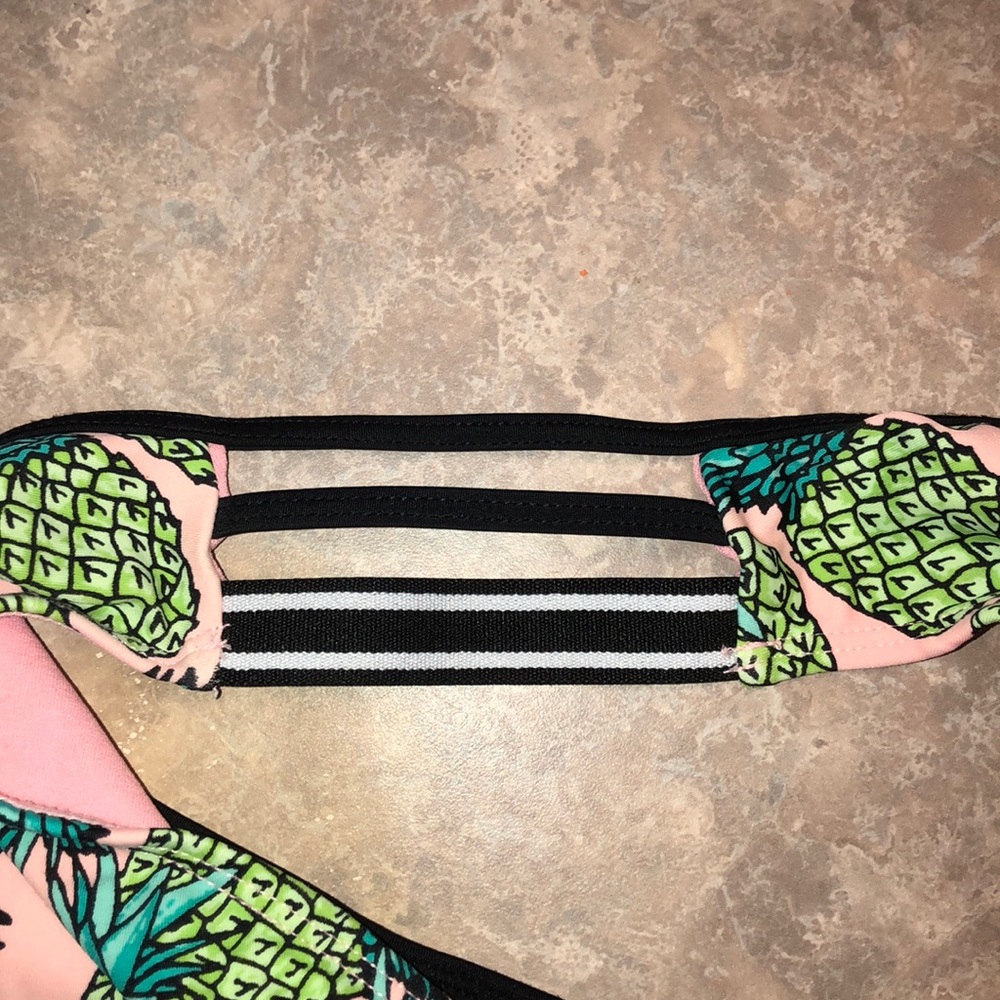 bikini bottom - Picture 3 of 5